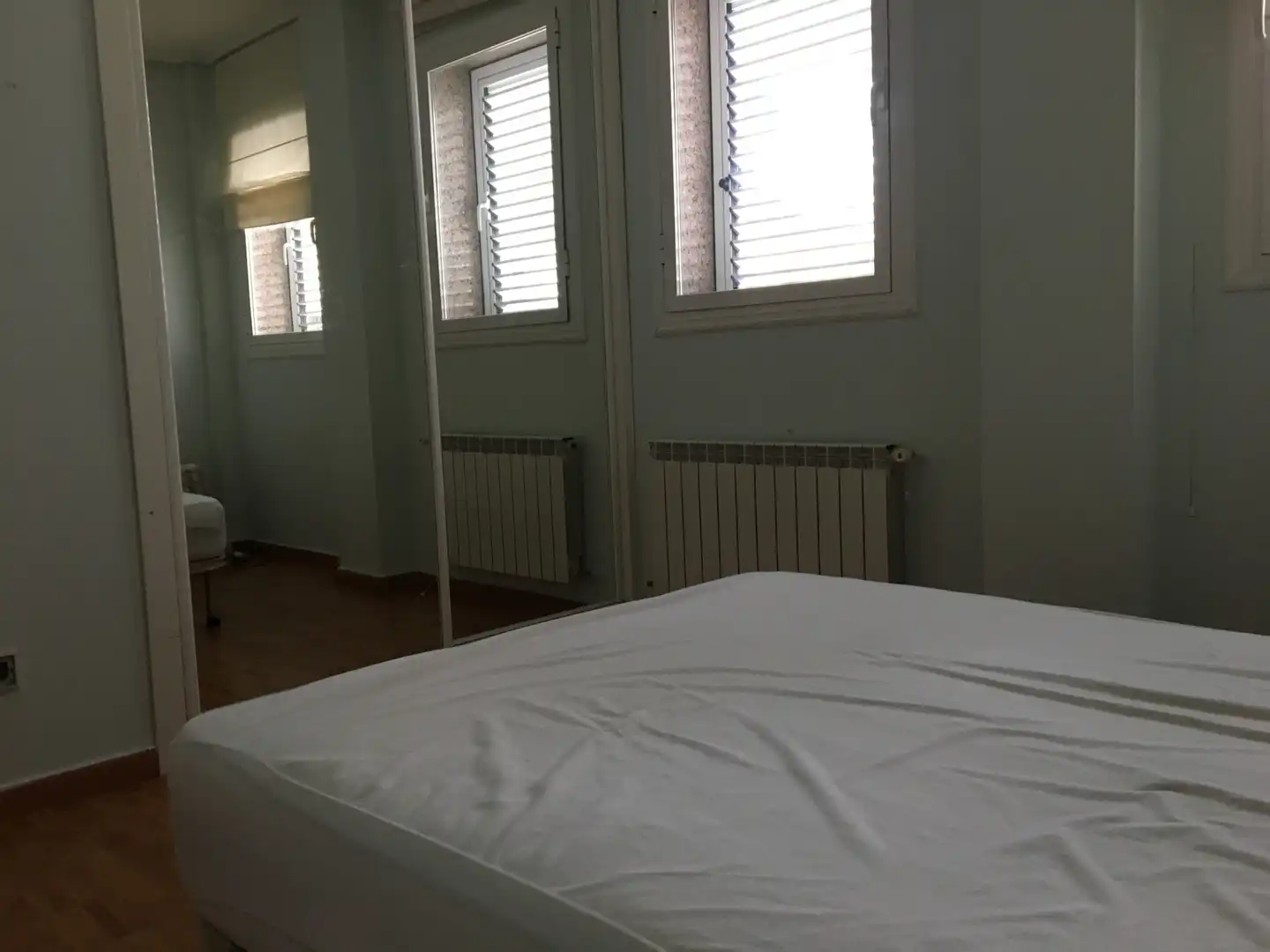 Habitación de Apartamento en venta en Ourense Capital  con Calefacción, Parquet y Amueblado