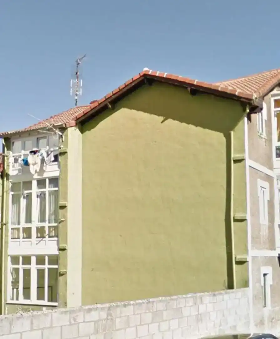 Vista exterior de Casa adosada en venda en Reinosa, Cantabria