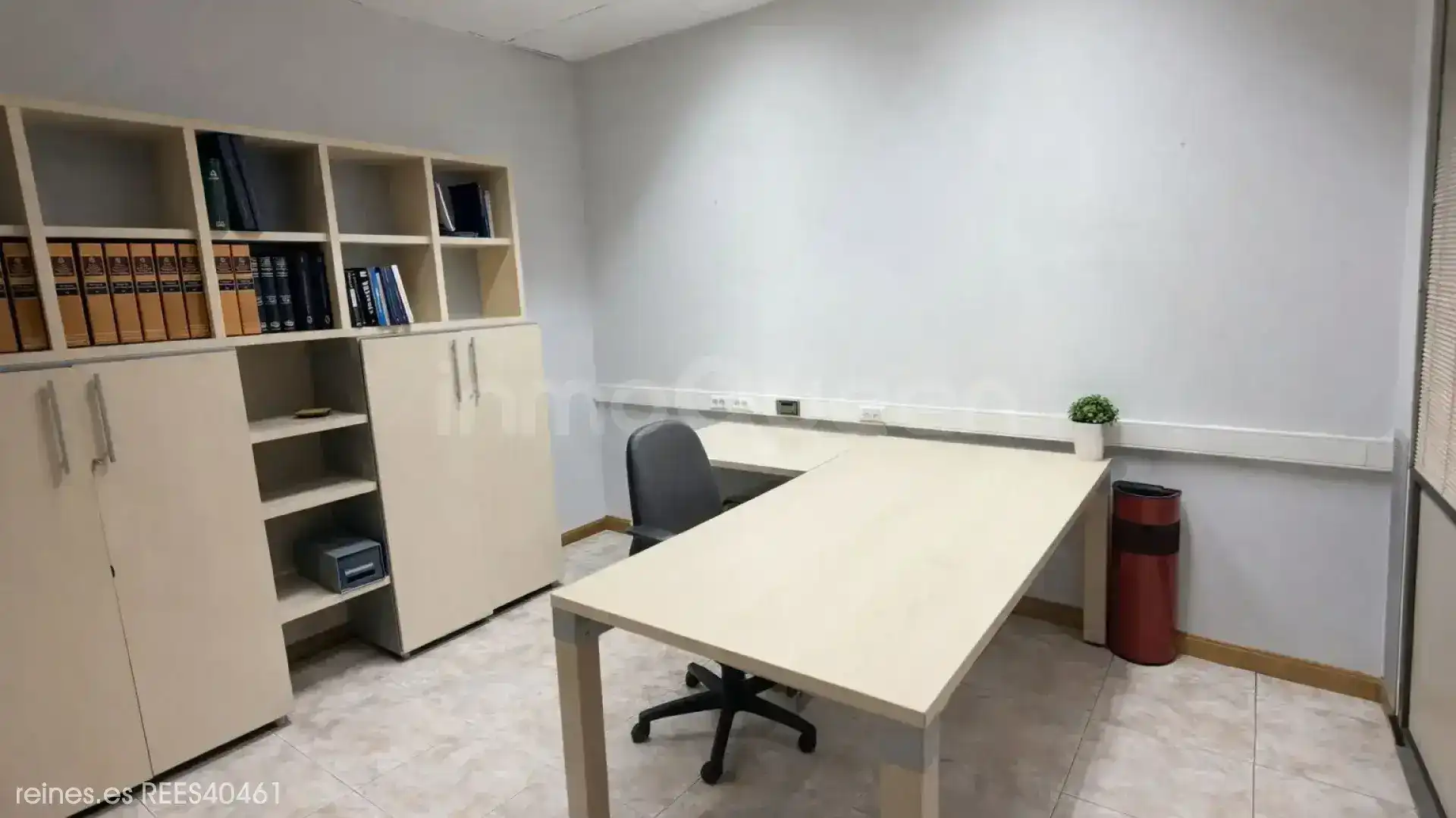 Local de lloguer en Zaragoza amb Calefacció i Moblat