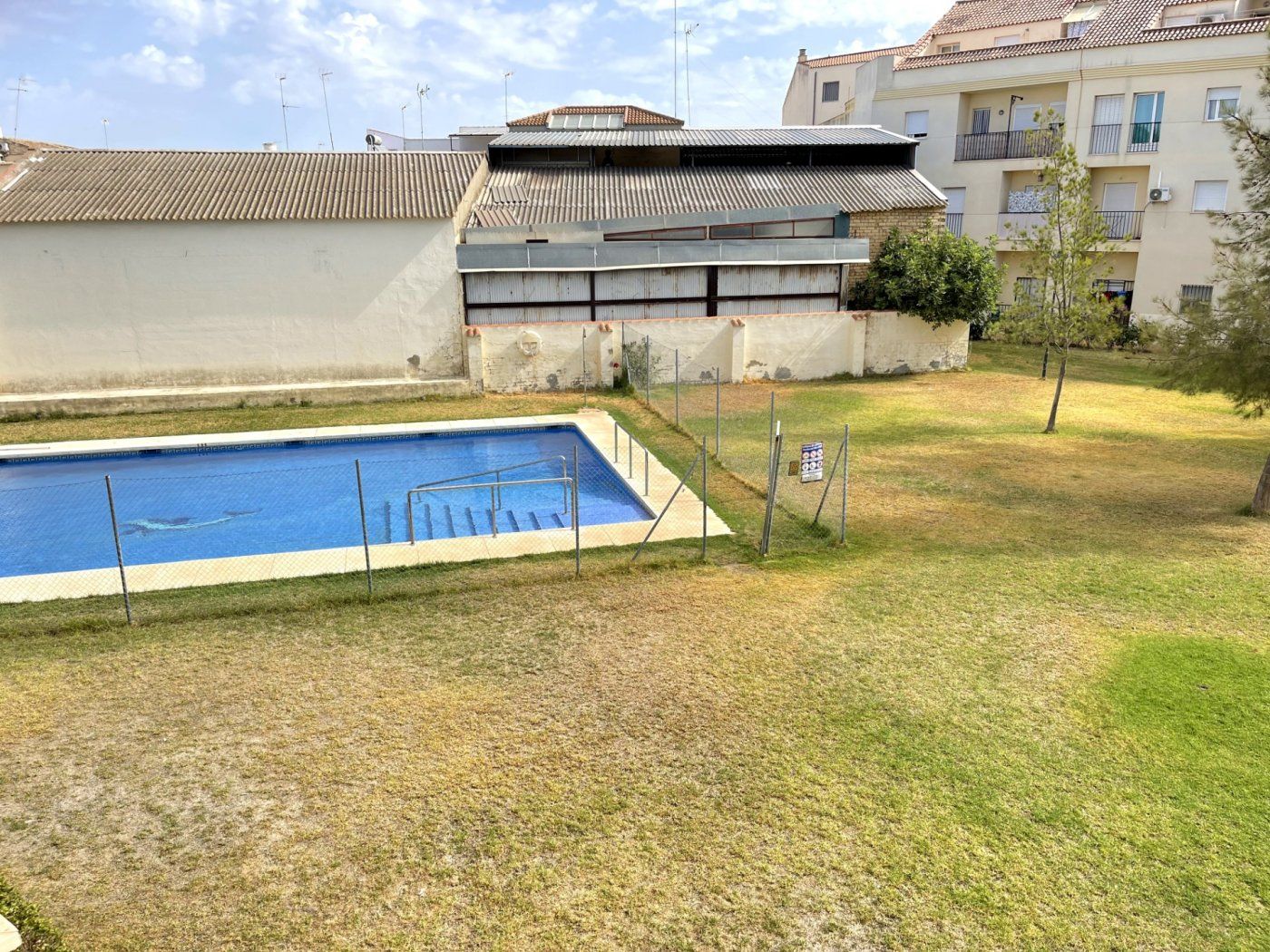 Piscina de Dúplex en venda en Campillos amb Aire condicionat, Terrassa i Traster