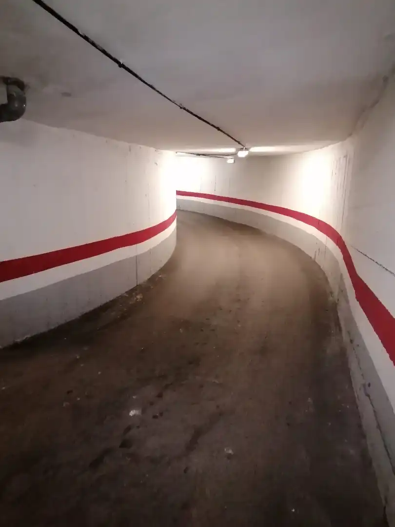 Piso en venta en Gijón  con Calefacción, Terraza y Trastero