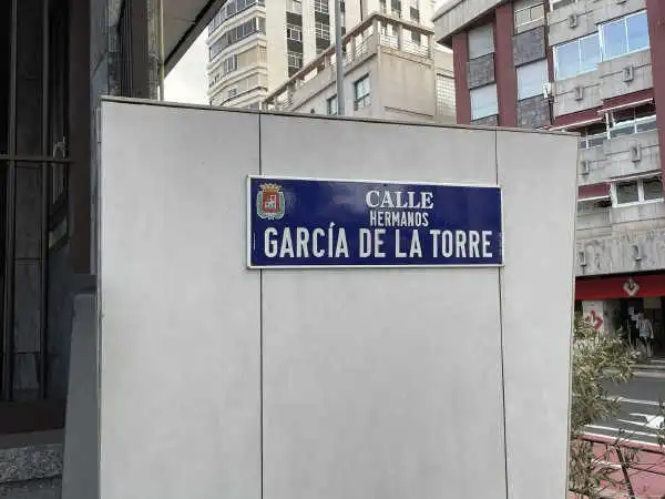 Vista exterior de Oficina en venda en Las Palmas de Gran Canaria amb Aire condicionat i Calefacció