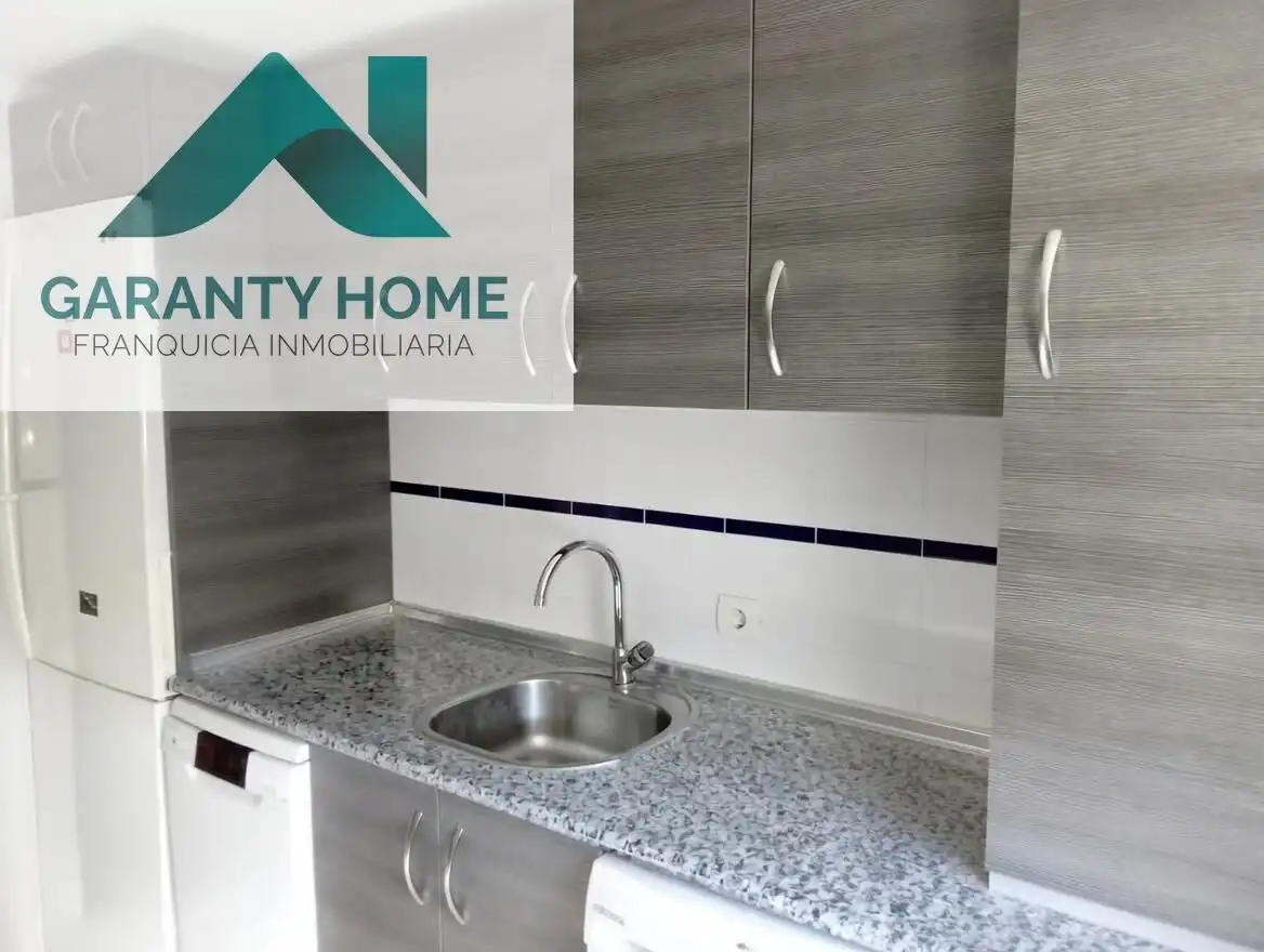 Kitchen of Flat for sale in Jaén  with Heating and Furnished