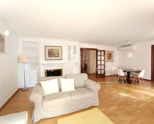 Apartment to rent in Carrer de Francisco Rover, Bons Aires