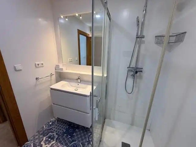 Bathroom of Apartments for sale in Murcia  with Air Conditioner, Heating and Parquet flooring