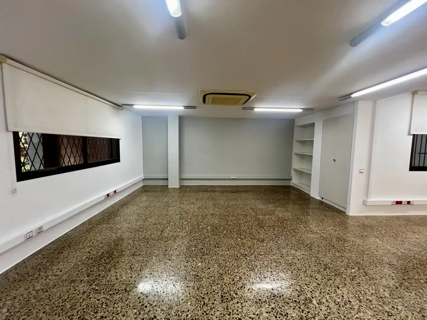 Geschaftsraum zur Miete in Les Corts
