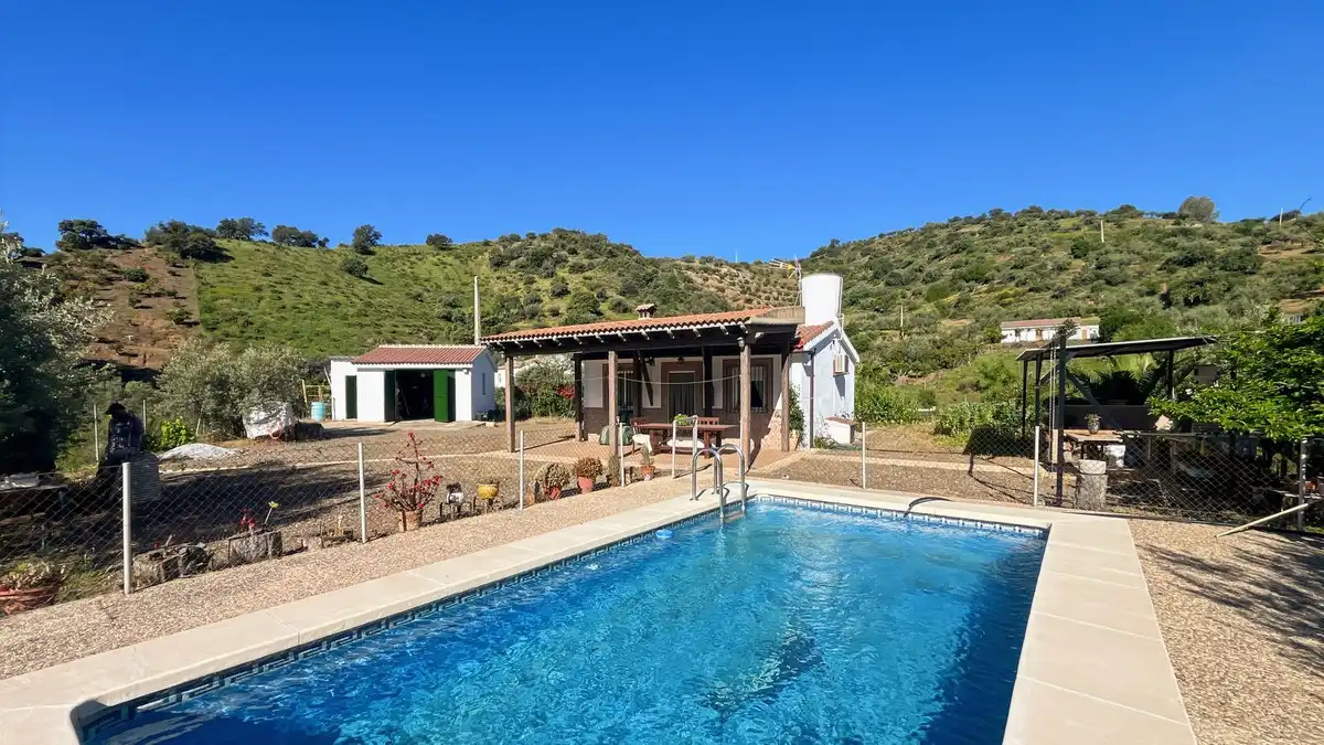 Piscina de Finca rústica en venda en Málaga amb Aire condicionat, Traster i Piscina