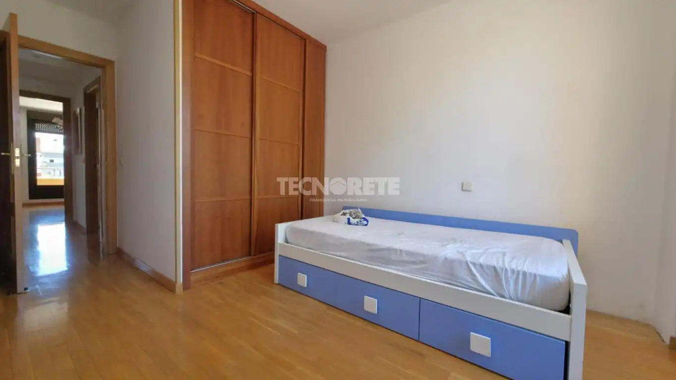 Habitación de Piso en venta en Guadalajara con Calefacción y Terraza