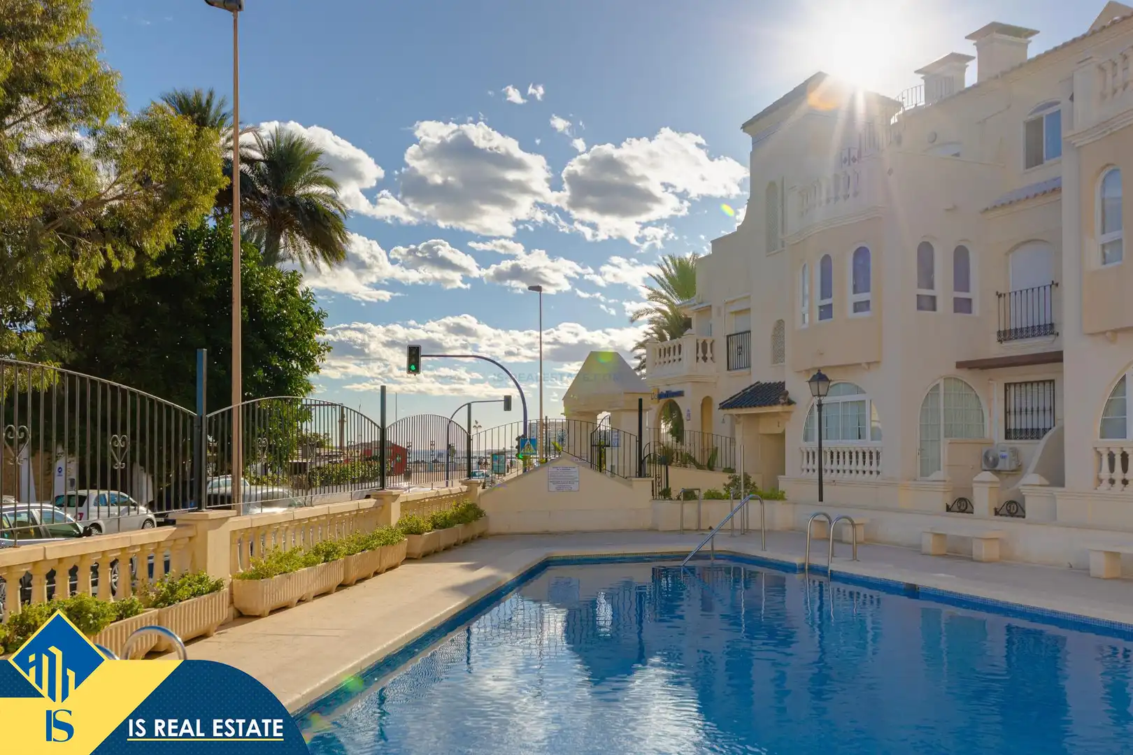Apartamento con piscina en venta en Playa de los Locos, imagen 47