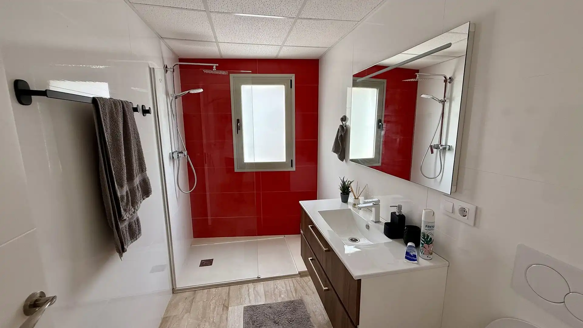 Bany de Apartament en venda en La Font d'en Carròs amb Terrassa