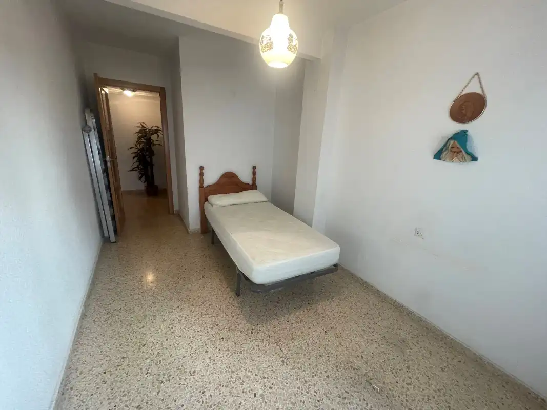 Bedroom of Flat for rent in Gandia  with Air Conditioner, Terrace and Furnished