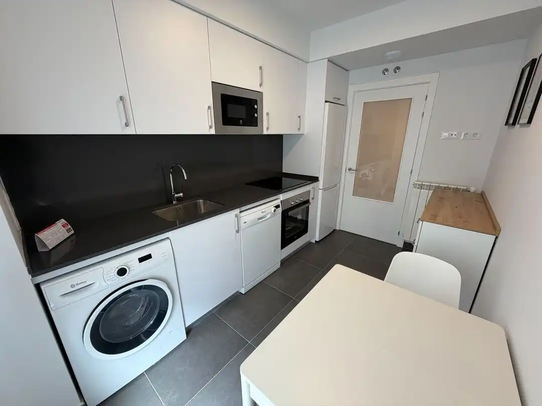 Cocina de Piso de alquiler en Vitoria - Gasteiz con Calefacción, Terraza y Trastero
