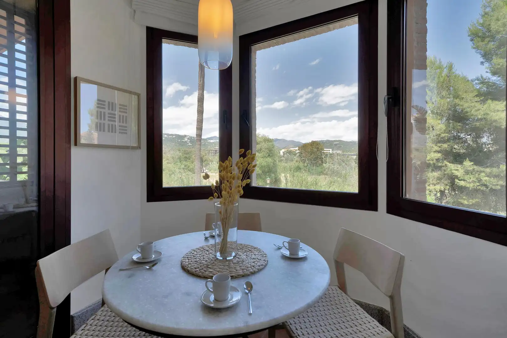 Menjador de Apartament en venda en Marbella amb Aire condicionat, Calefacció i Jardí privat