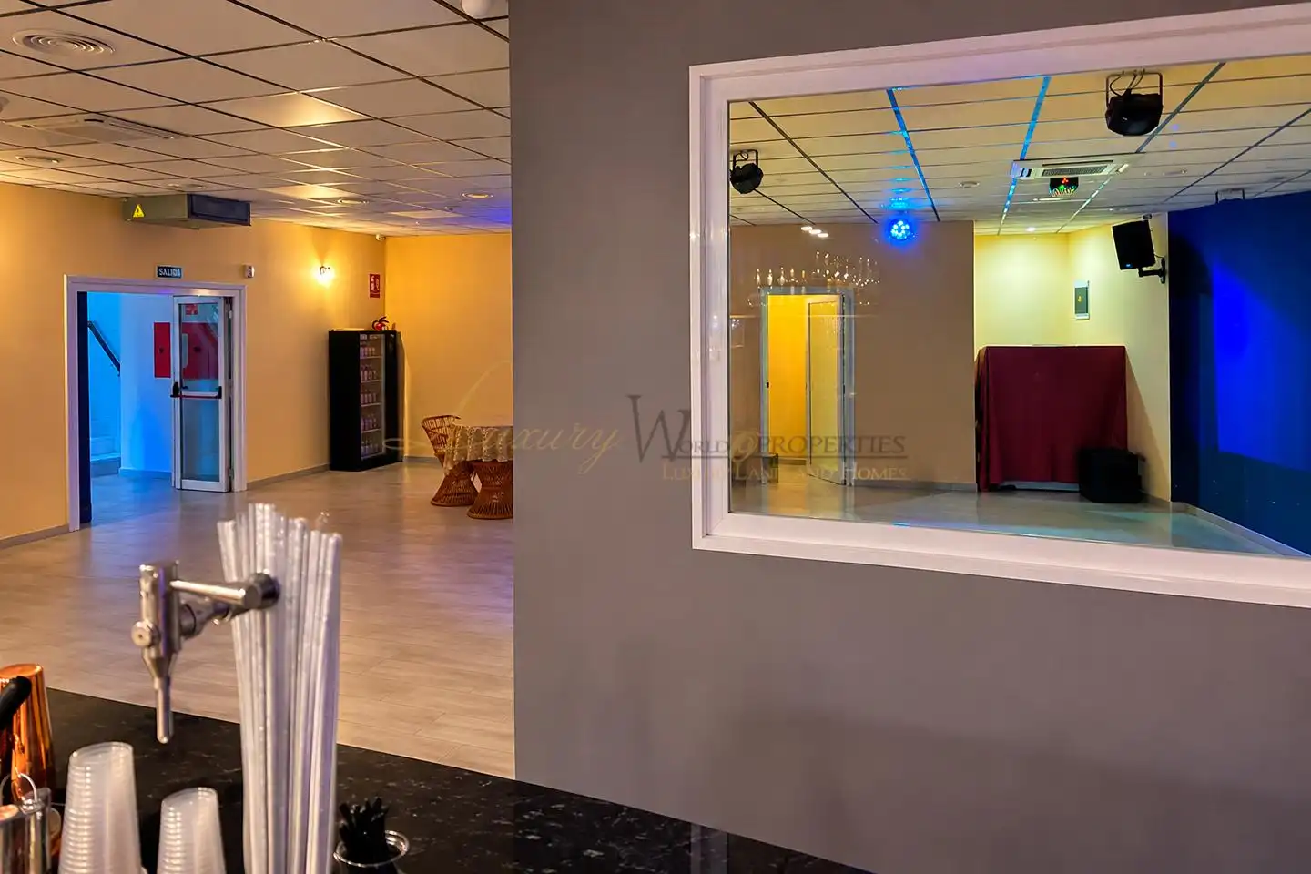 Local comercial en traspaso en Calle Olimpia, imagen 20
