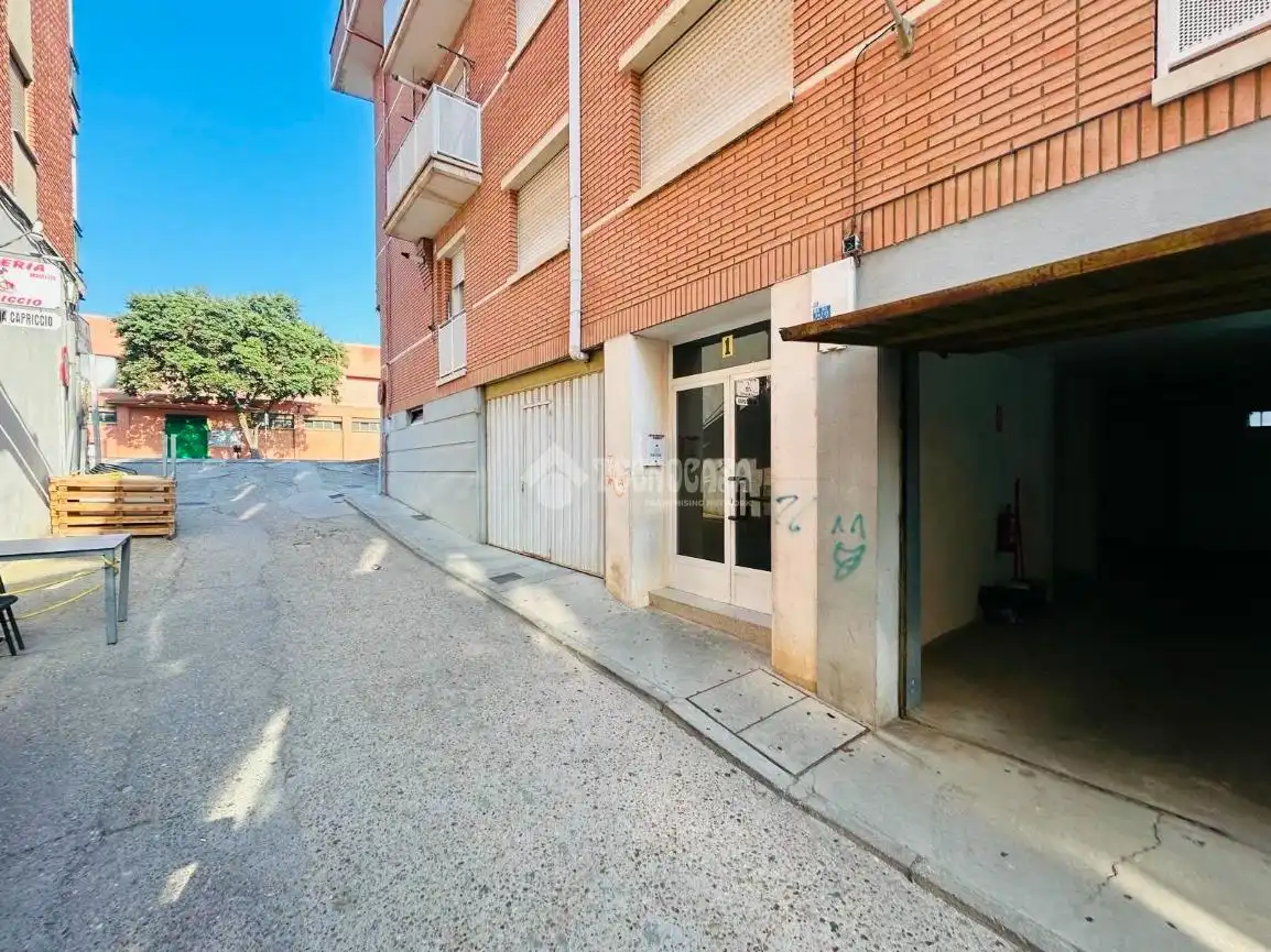 Vista exterior de Garatge en venda en Tudela de Duero
