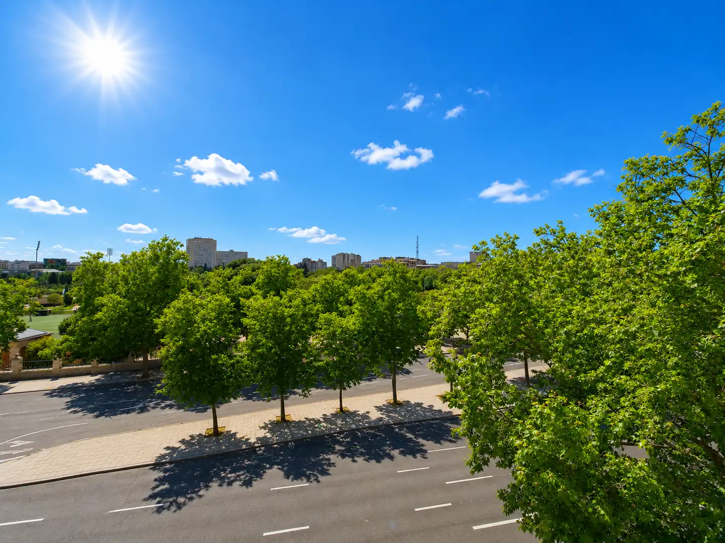 Vista exterior de Pis en venda en Madrid amb Calefacció