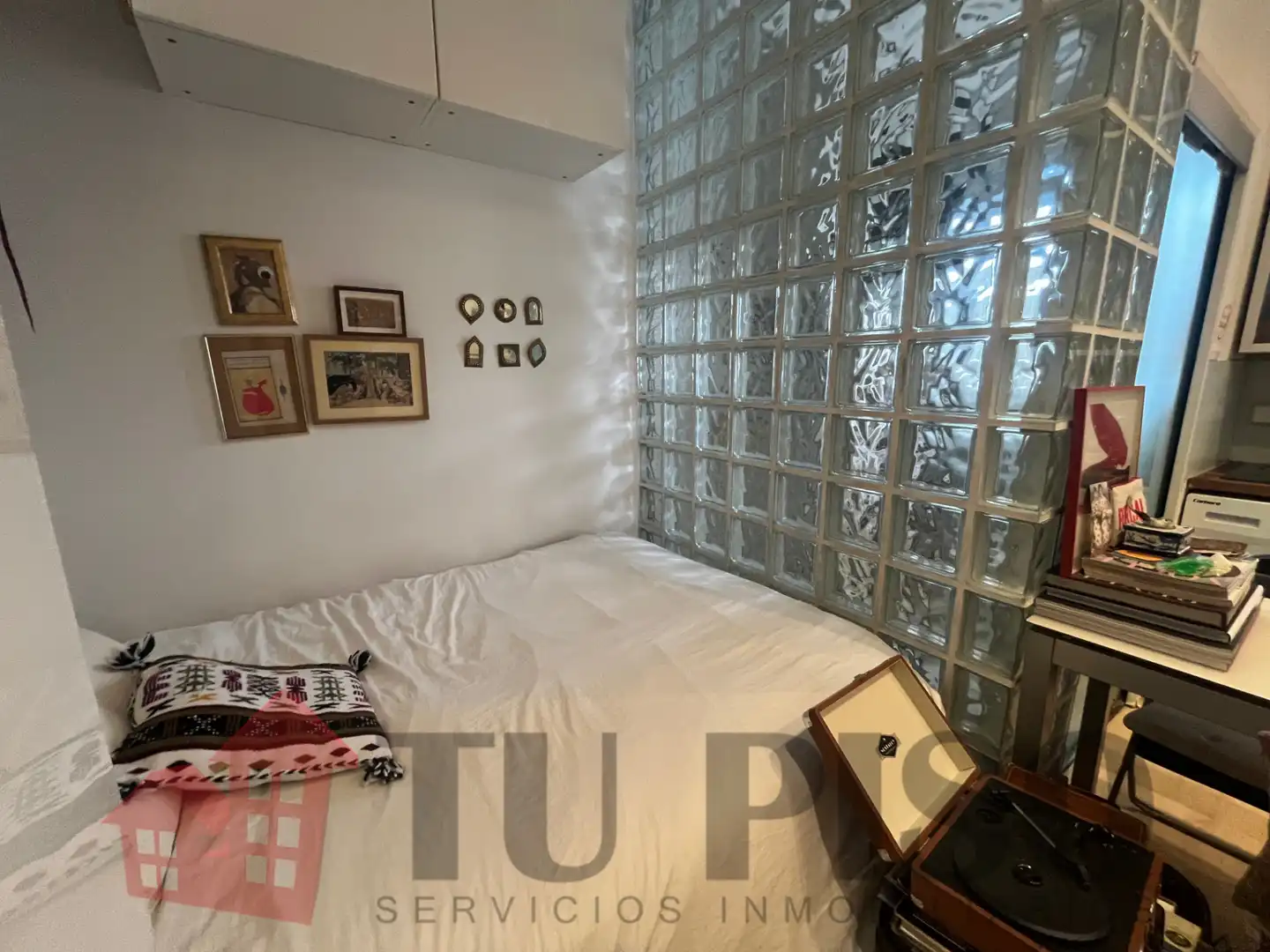 Habitación de Estudio en venta en Madrid con Calefacción y Amueblado