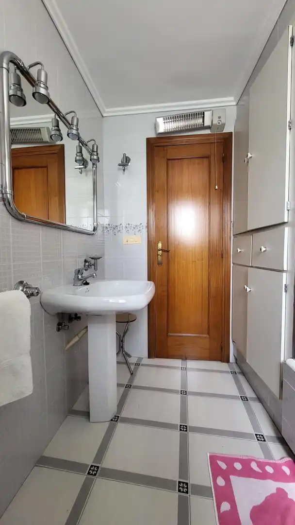Bany de Casa o xalet en venda en Montitxelvo / Montichelvo amb Aire condicionat, Calefacció i Terrassa