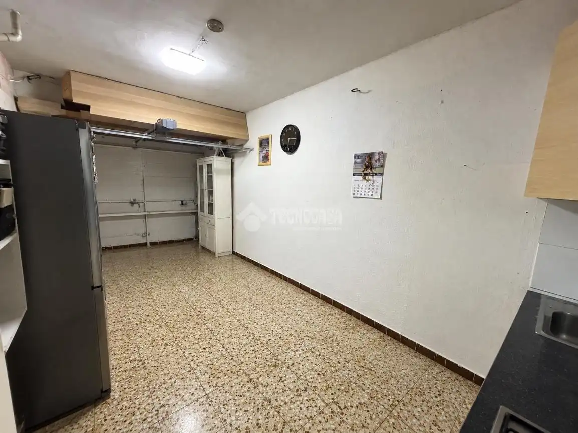 Flat for sale in Sector 3