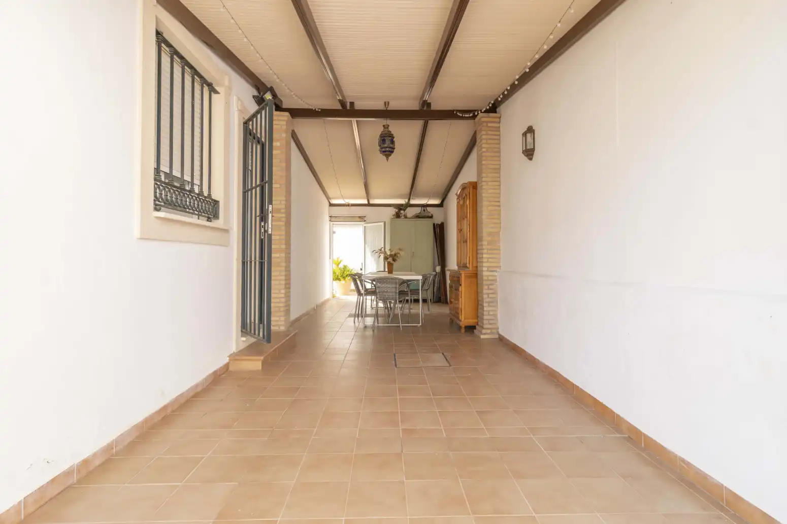 Casa adosada en venda en Gines amb Aire condicionat, Jardí privat i Terrassa
