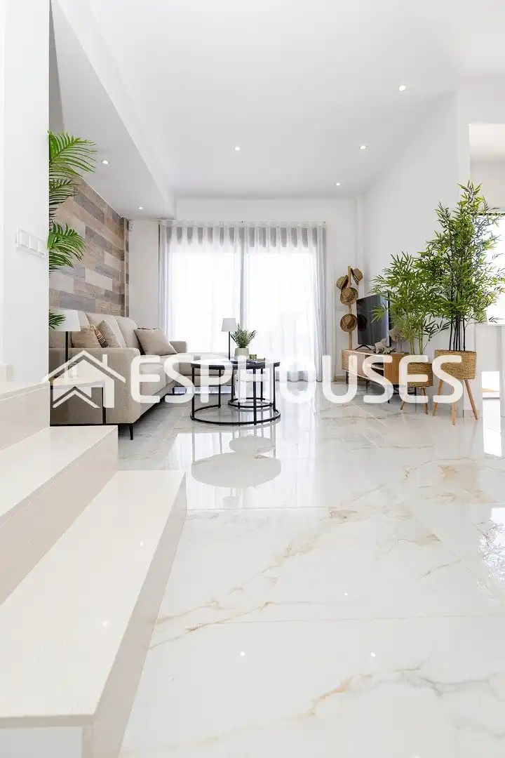 Detached house with terrace for sale in Casco urbano, imagen 5