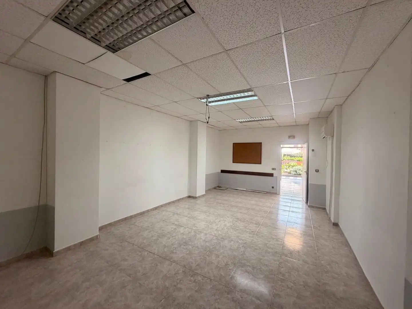Local comercial en venda a Les Roquetes, imagen 5