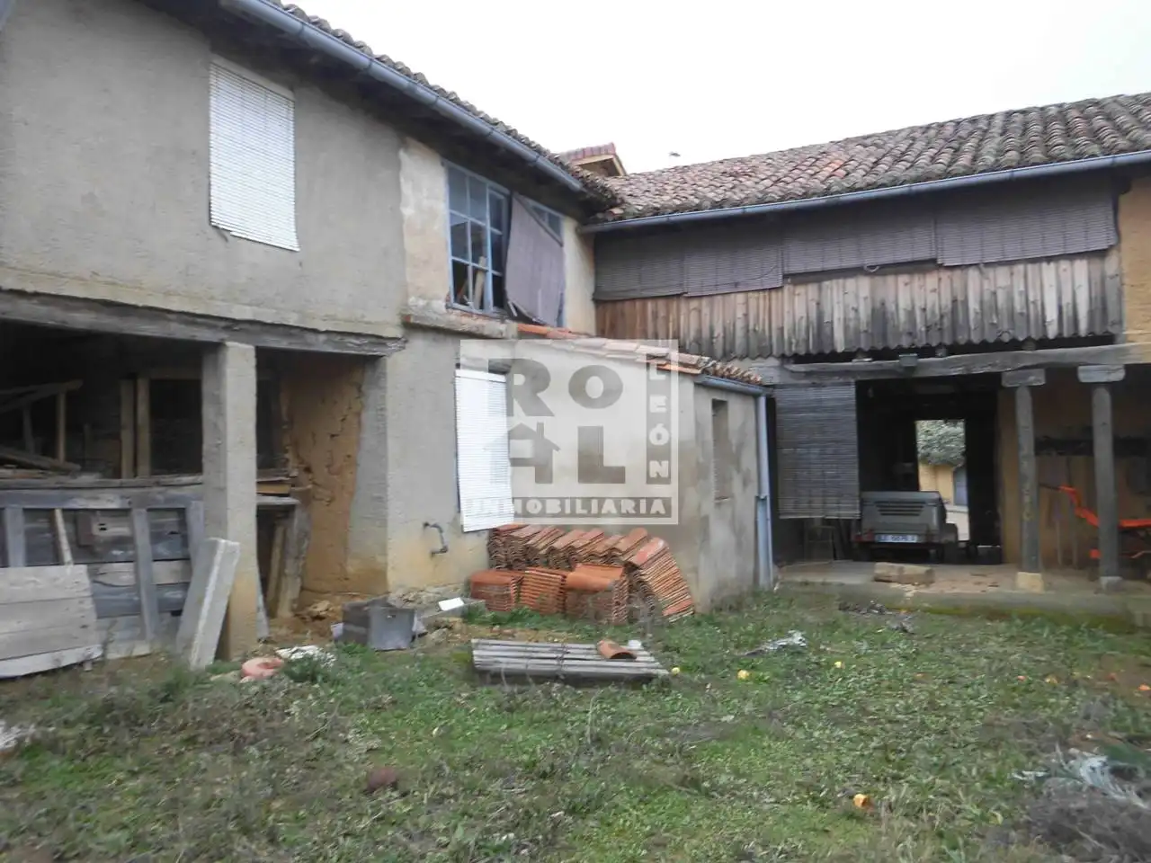 Casa o xalet en venda en Valdefresno amb Jardí privat