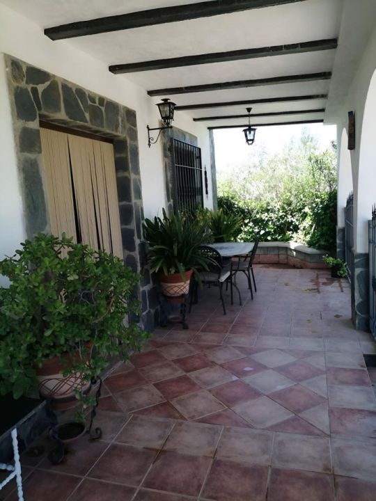 Jardí de Casa o xalet de lloguer en Castillo de Locubín amb Aire condicionat, Calefacció i Jardí privat