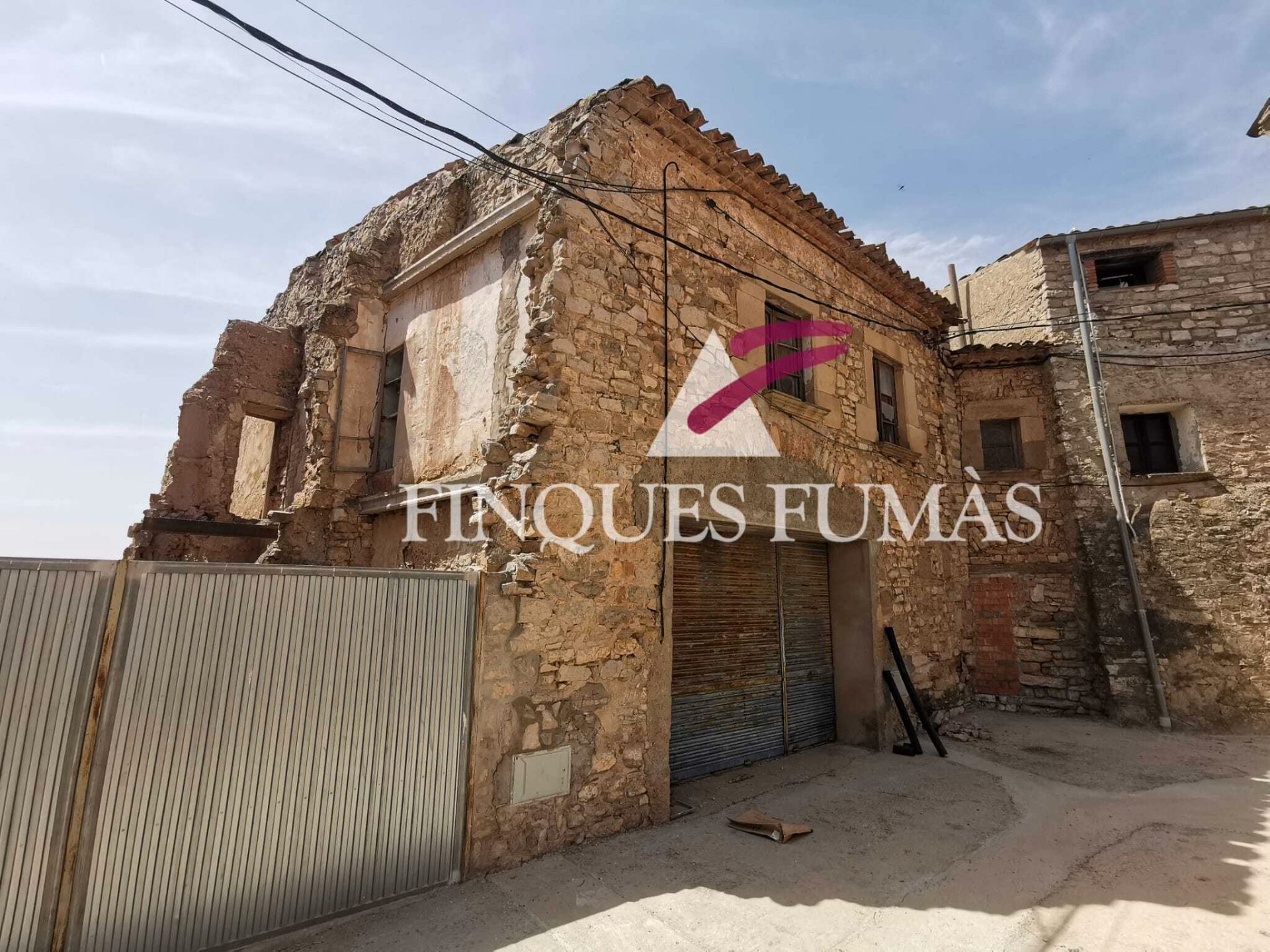 Vista exterior de Casa o xalet en venda en Granyanella amb Jardí privat i Traster