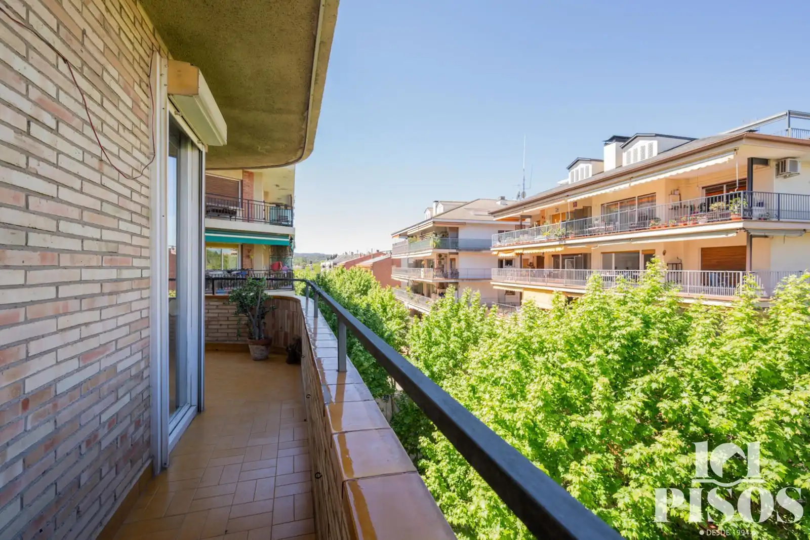 Terraza de Piso de alquiler en Sant Cugat del Vallès con Calefacción, Parquet y Terraza
