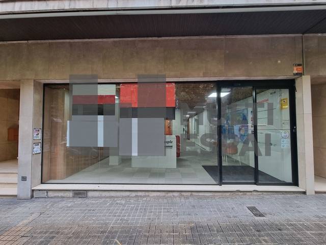 Local comercial en Alquiler en Carrer de Roger de Llúria en Dreta de l'Eixample