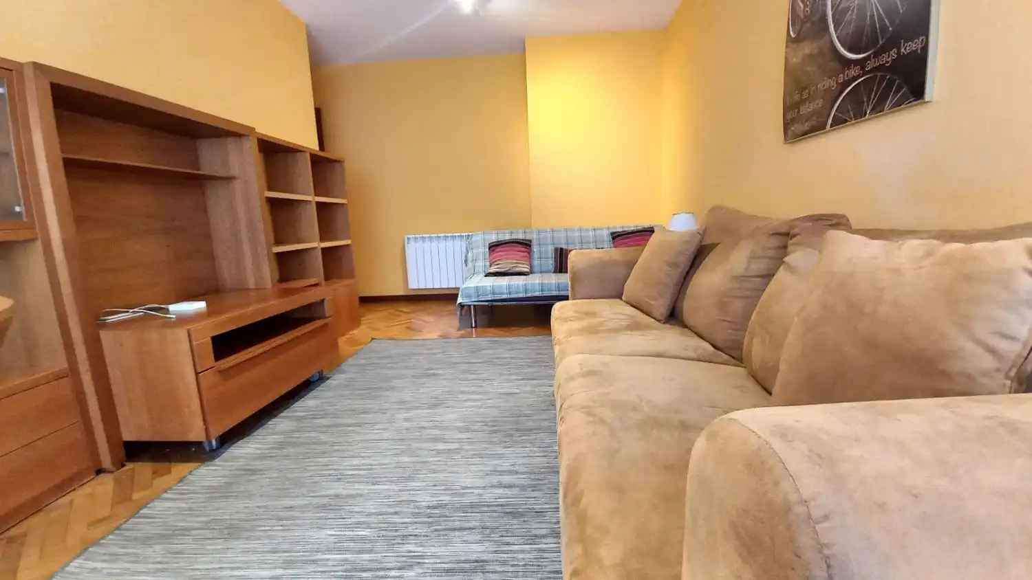 Sala d'estar de Pis en venda en A Coruña Capital  amb Calefacció, Parquet i Traster