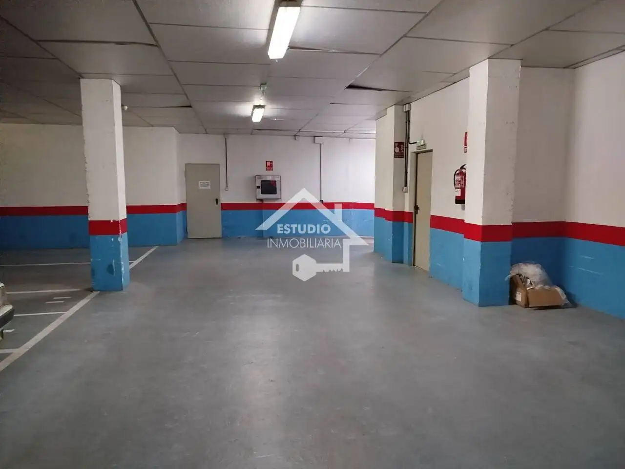 Parcheggio in vendita a Calle Rafael Azcona, imagen 2