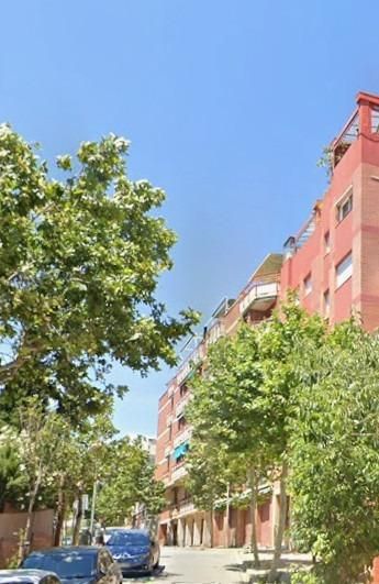 Vista exterior de Pis en venda en El Masnou amb Jardí privat, Terrassa i Balcó