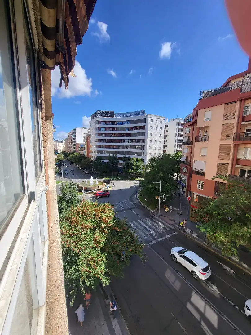 Außenansicht von Wohnung zur Miete in Badajoz mit Klimaanlage und Heizung