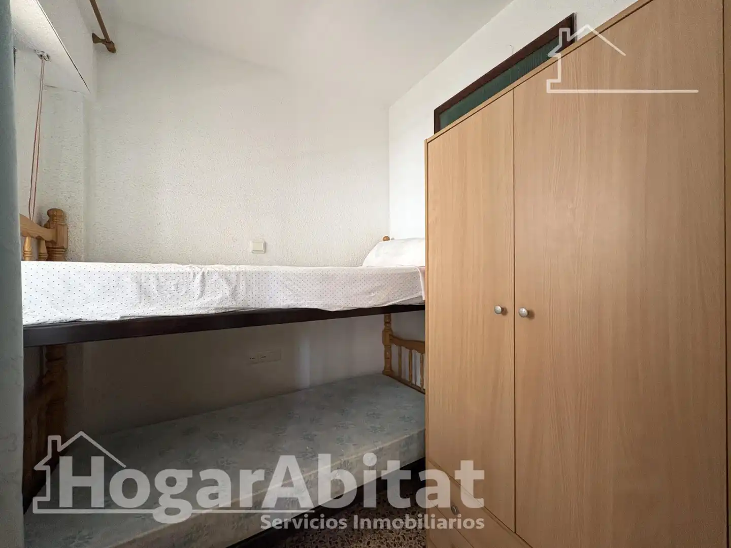 Bedroom of Flat for sale in Tavernes de la Valldigna  with Terrace and Balcony