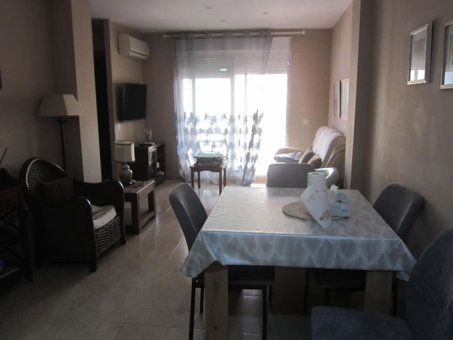 Sala de estar de Apartamento de alquiler en Moncofa con Terraza, Amueblado y Piscina comunitaria