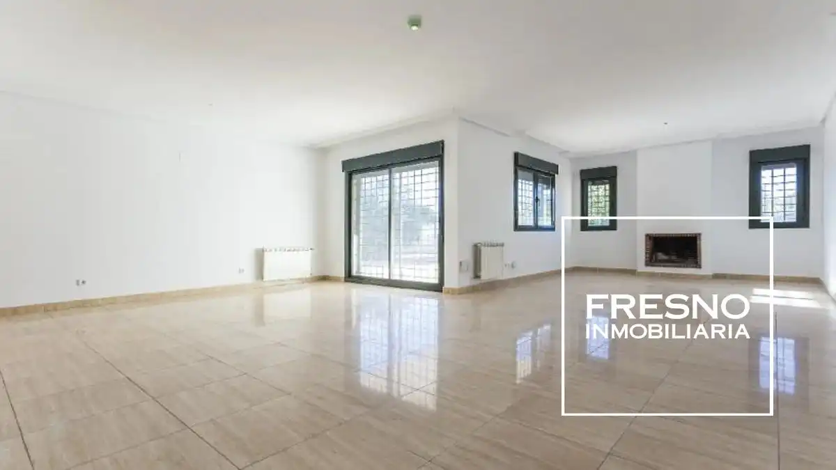 Sala de estar de Casa adosada en venta en Rivas-Vaciamadrid con Jardín privado