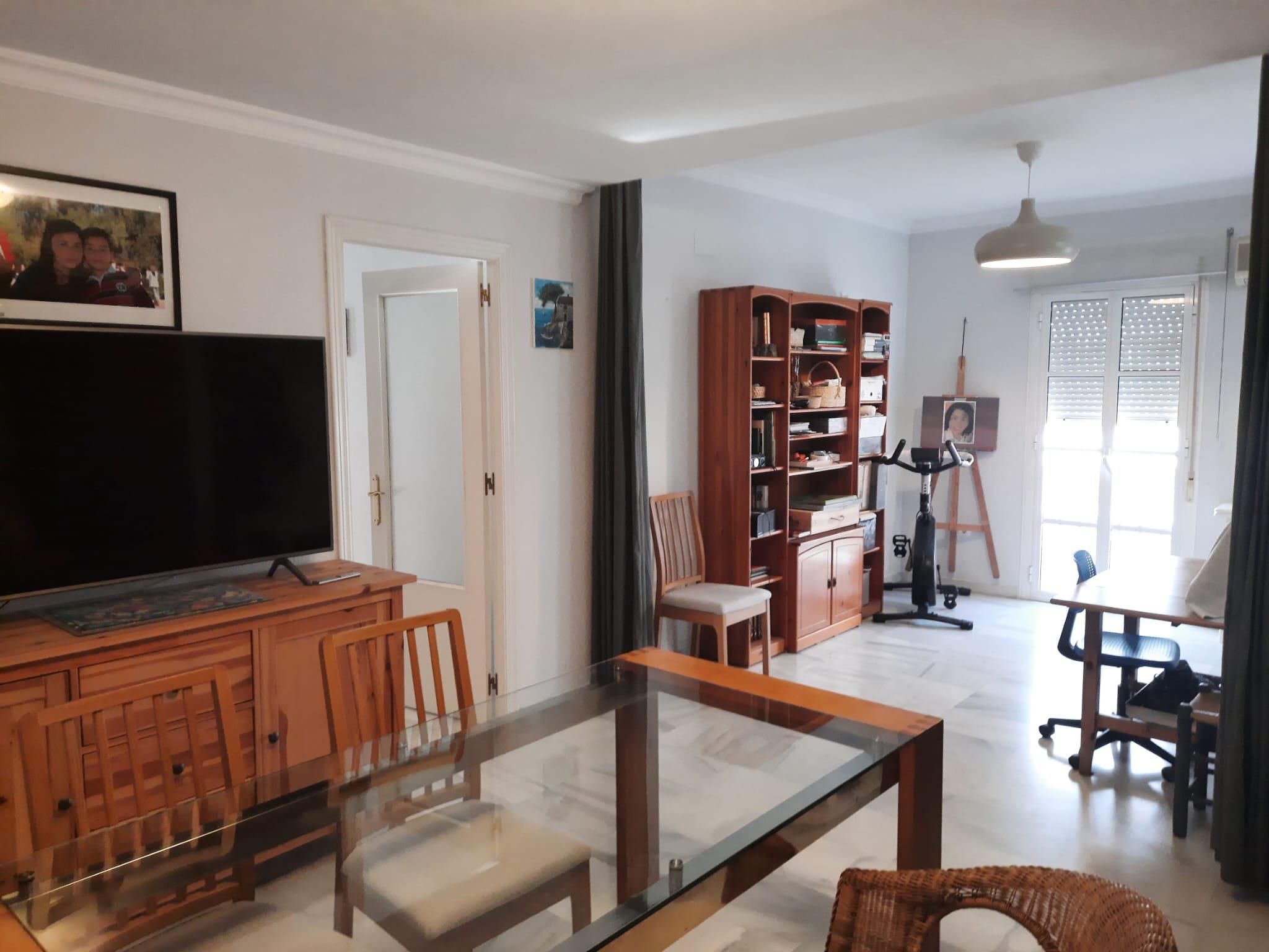 Sala d'estar de Pis en venda en Arcos de la Frontera amb Aire condicionat i Balcó