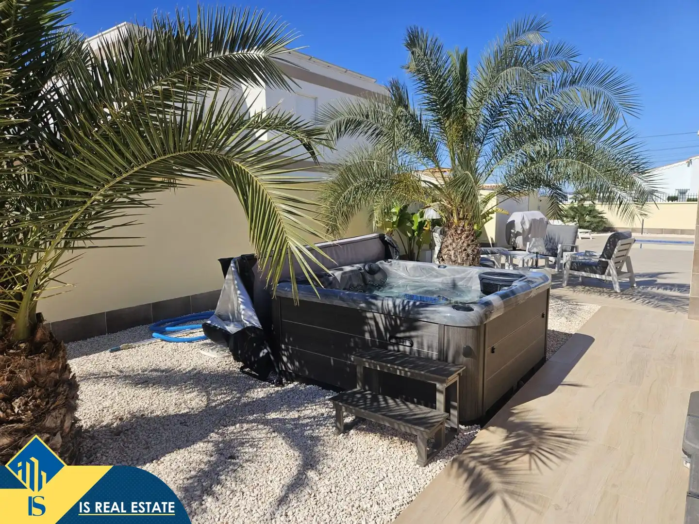 Villa mit Garten zum Verkauf in Zona Carrefour - Urbanizaciones, imagen 7