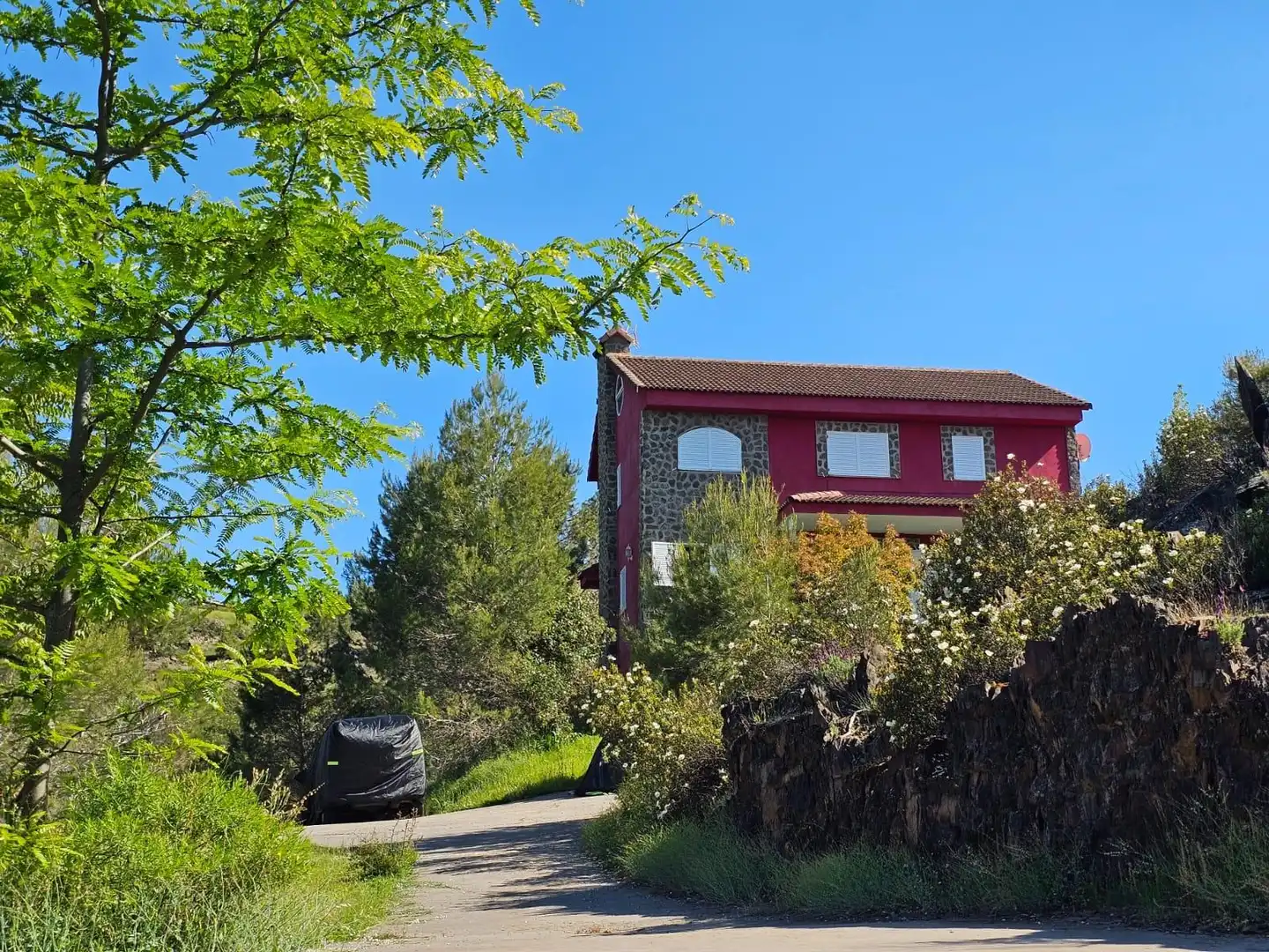 Exterior view of Houses for sale in Torremocha de Jarama  with Heating, Private garden and Terrace