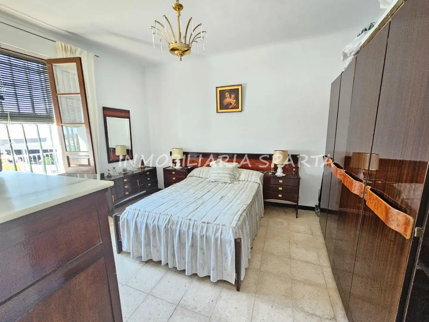 Habitación de Casa adosada en venta en Santiponce con Terraza, Trastero y Balcón