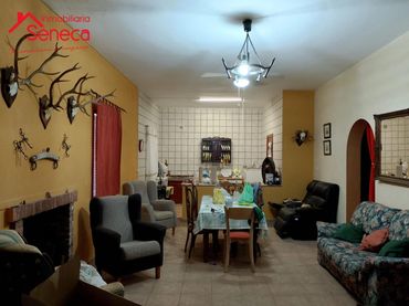House for sale in POL 22