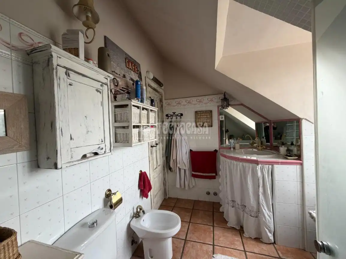 Bathroom of Houses for sale in Valdetorres de Jarama  with Heating, Private garden and Swimming Pool