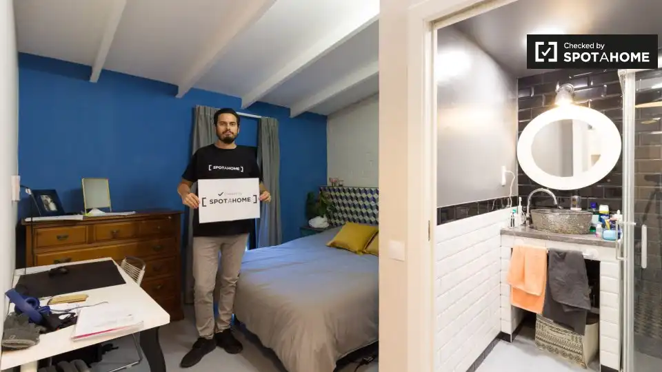 Bedroom of Flat for rent in Barcelona  with Air Conditioner, Heating and Furnished