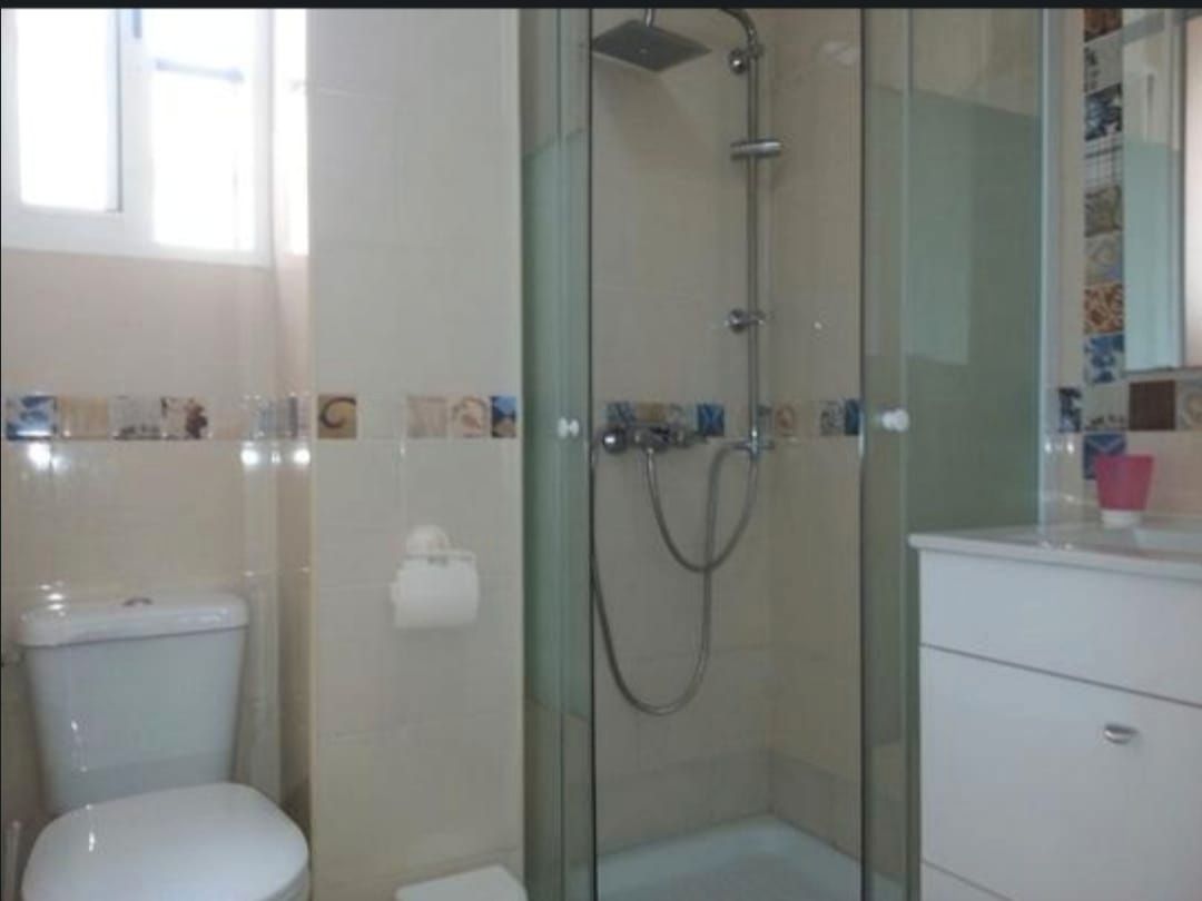 Bathroom of Flat for sale in  Cádiz Capital  with Private garden and Terrace