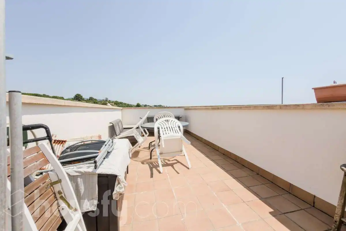 Piso con jardín en venta en Calle Marques de monsolis ., imagen 2