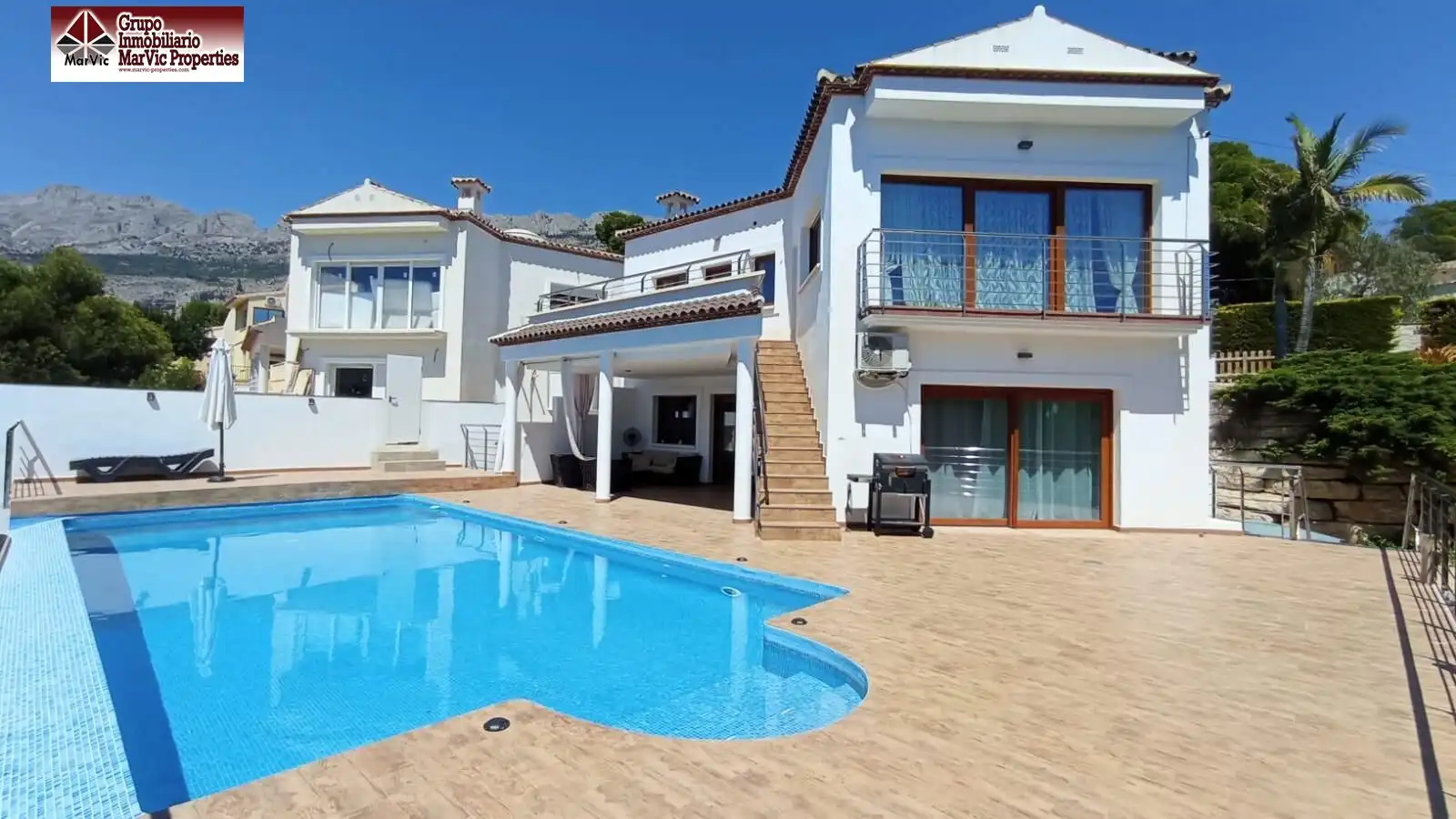 Vista exterior de Casa o chalet en venta en Altea con Aire acondicionado, Jardín privado y Terraza