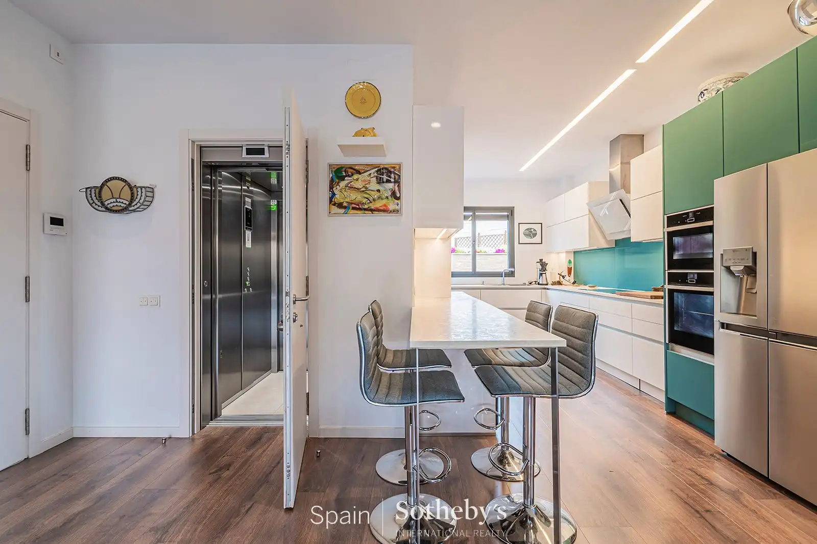 Cocina de Ático en venta en Sant Just Desvern con Aire acondicionado, Terraza y Trastero