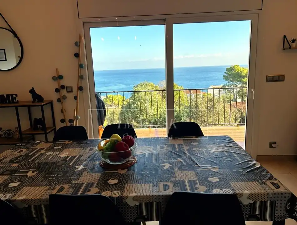 Menjador de Apartament en venda en Llançà amb Terrassa
